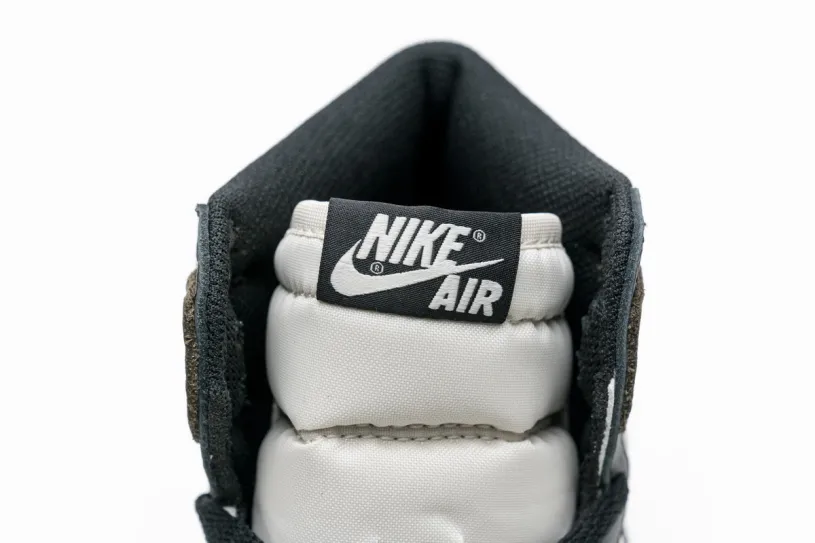 Nike Air Jordan 1 Black White Retro High OG 'Dark Mocha'  555088-105（GET）