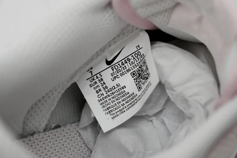 Nike Paris Dunks Low "Pink Paisley"  FD1449-100