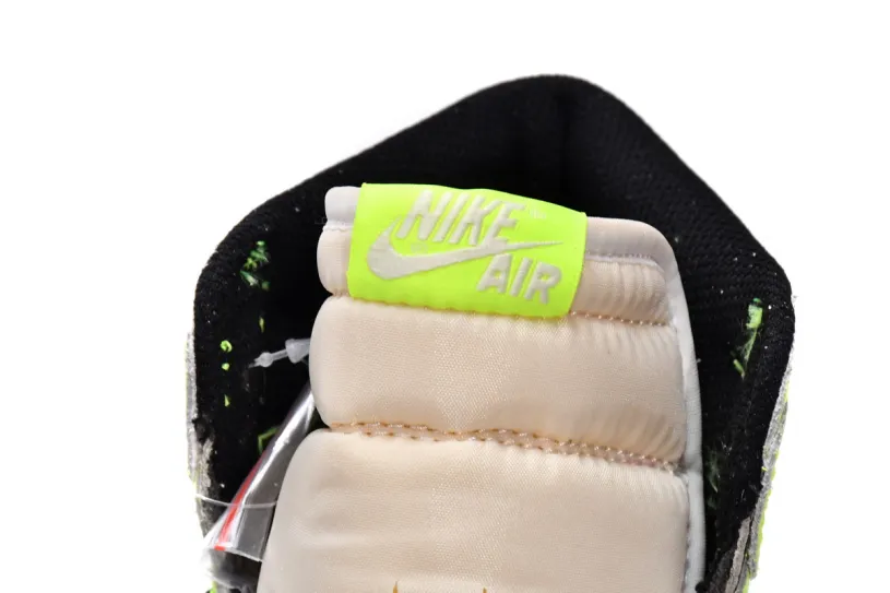 Unc Air Jordan 1 High OG Volt 555088-702