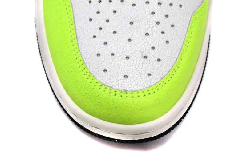 Unc Air Jordan 1 High OG Volt 555088-702