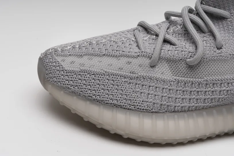 adidas Yeezy Boost 350 V2  Tail Light  Reps FX9017