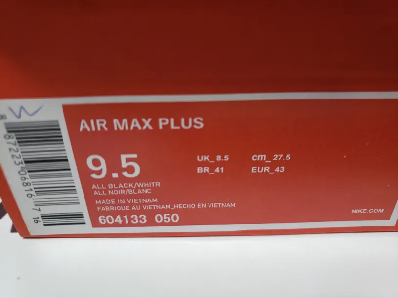 Nike Air Max Plus Triple Black 604133-050