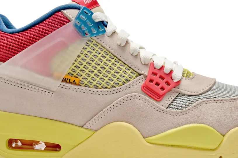 Union LA x Kaws Air Jordan Retro 4 Retro “Guava Ice” DC9533-800