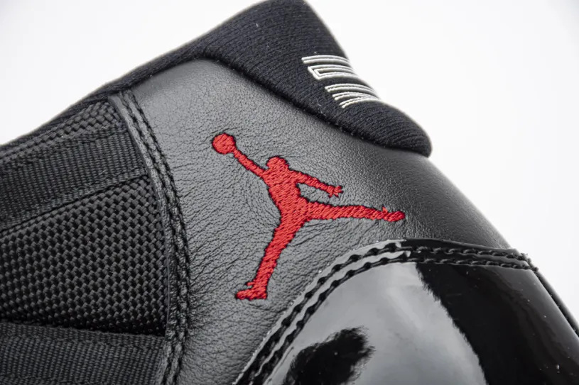 Air Jordan 11 Neapolitan High Retro “Bred 2019”  378037-061
