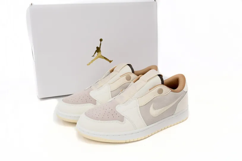 Kid's Air Jordan 1 Low Gs Halloween Low Limited by Guang Zhou AV3918-368