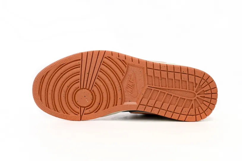 Jordan 1 Low SE Sport Spice DV1299-800