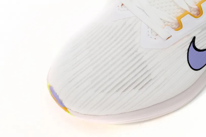 Nike Air Winflo 9 White Light Blue DR8802-100