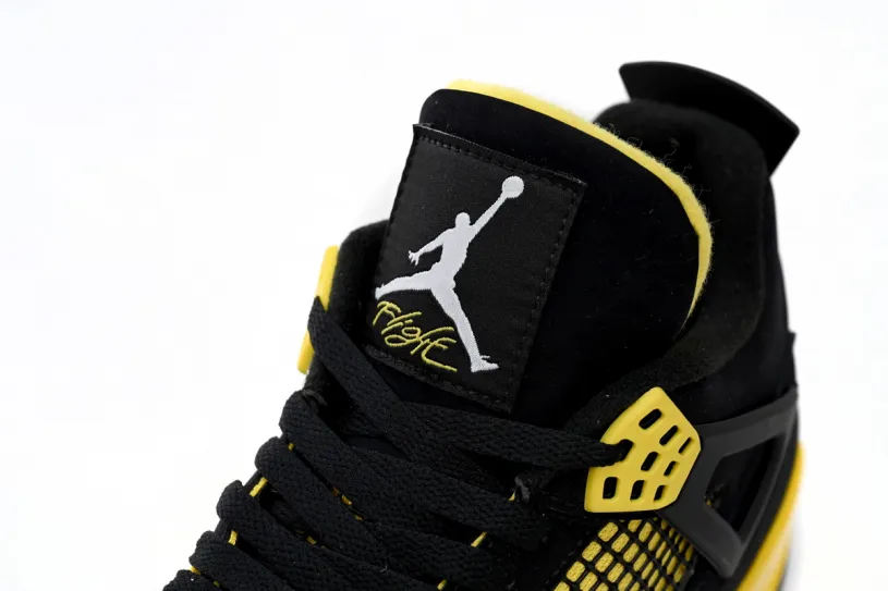 Air Jordan 4 Retro Gs 'Bred  Thunder  DH6927-017 2023（TOP  version）