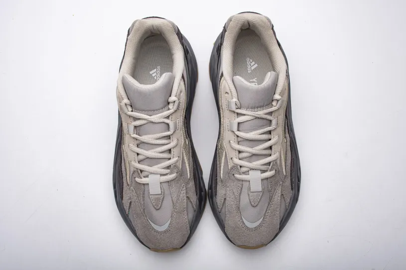 Yeezy Boost 700 V2 “Tephra” FU7914