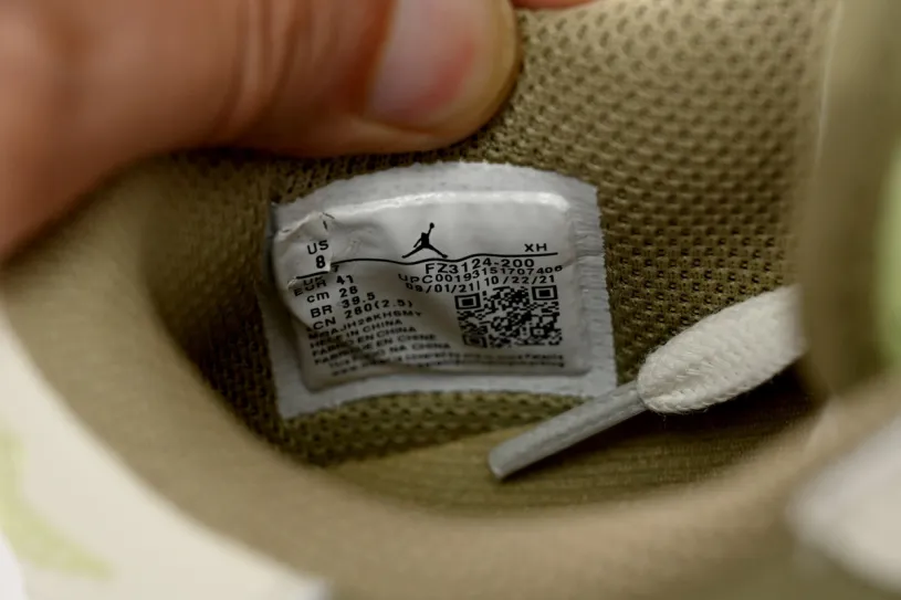 Travis Scott x Air Jordan 1 Linen Low Golf “Olive” FZ3124-200