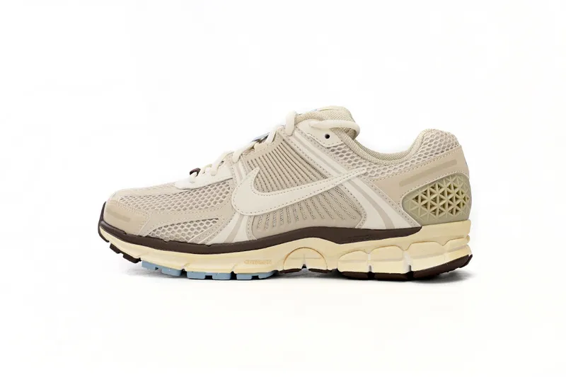NikeAir Zoom Vomero 5 Beige  FB8825-111