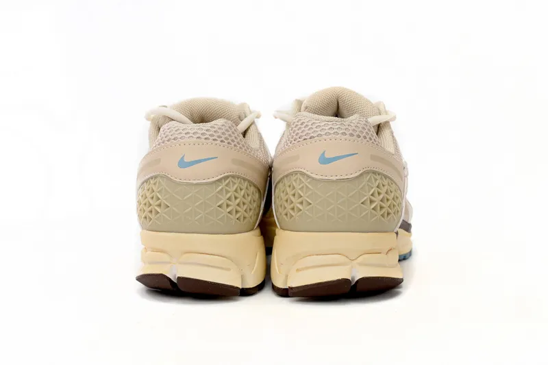 NikeAir Zoom Vomero 5 Beige  FB8825-111