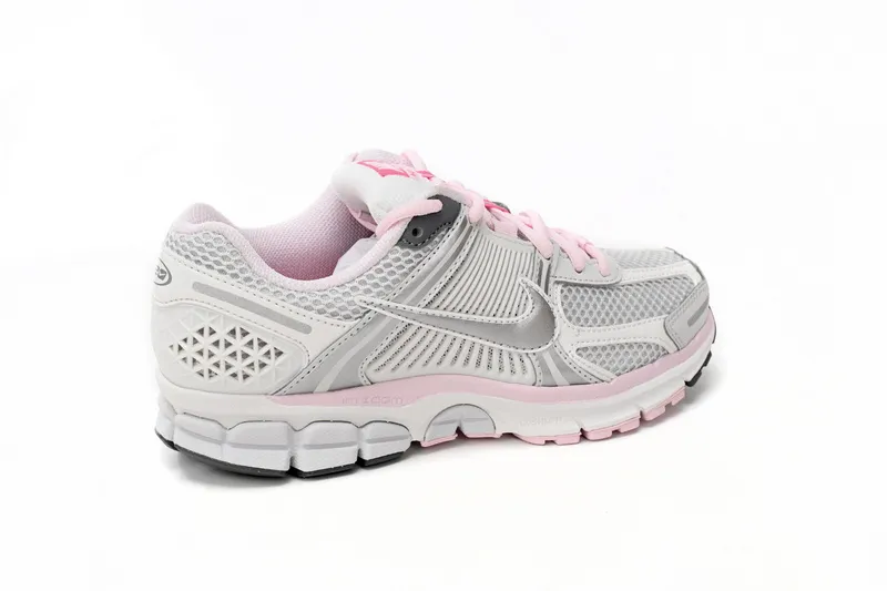 Nike Air Zoom Vomero 5 Pink FN3695-001