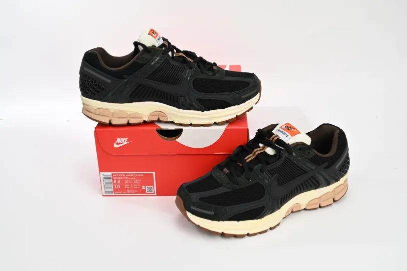 Nike Air Zoom Vomero 5 Pure Black FD0533-010