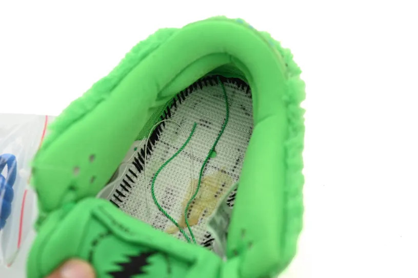 Grateful Dead x Nike SB Dunk Low “Green Bear” CJ5378-300