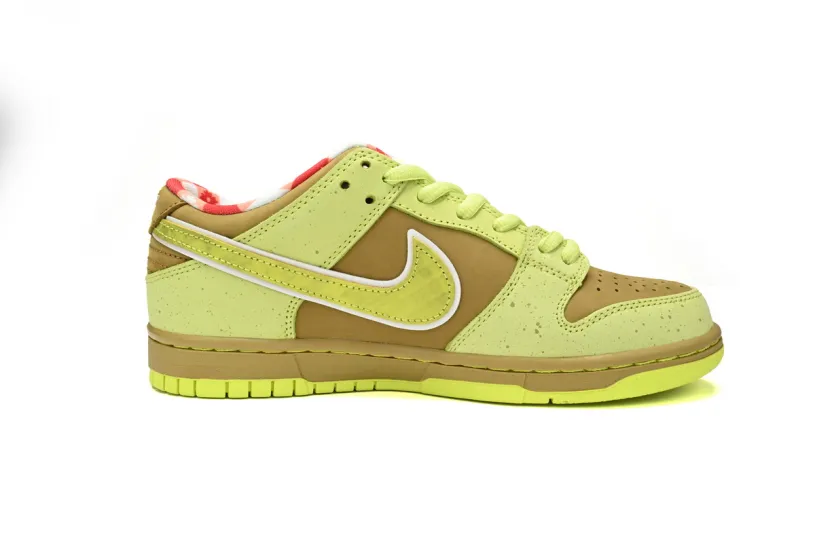 CONCEPTS × Nike Dunks Navy SB Fluorescent Yellow Lobster BV1310-566