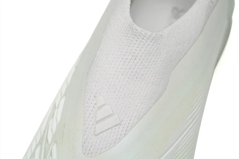 Adidas Predator Mutator 20.1 Low All White IG18029 (Laceless)