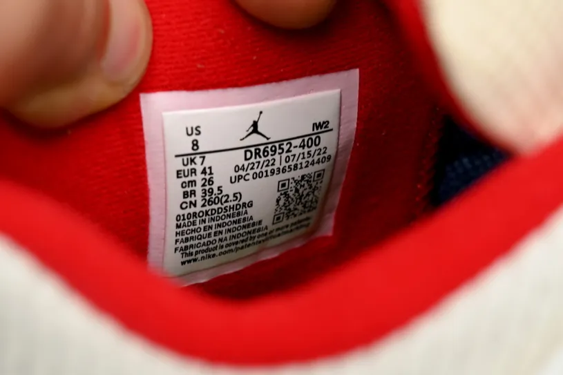 Air Jordan 4 Retro Red Cement Gs  Messy Room DR6952-400