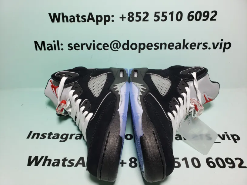 Air Jordan 5“Black Metallic Reimagined" HF3975-001